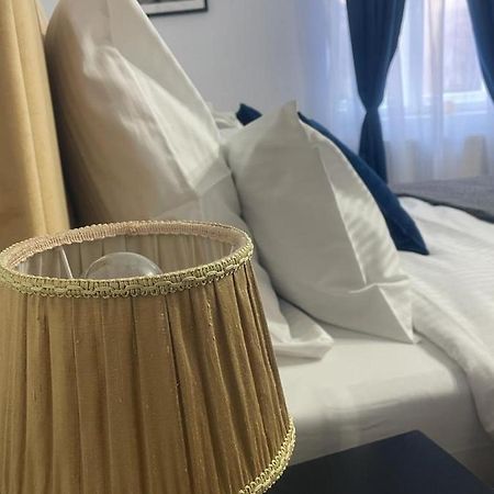 Sweet-Bombon Sibiu Apartment Luaran gambar